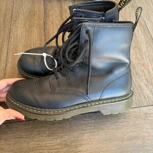Dr marten black boots